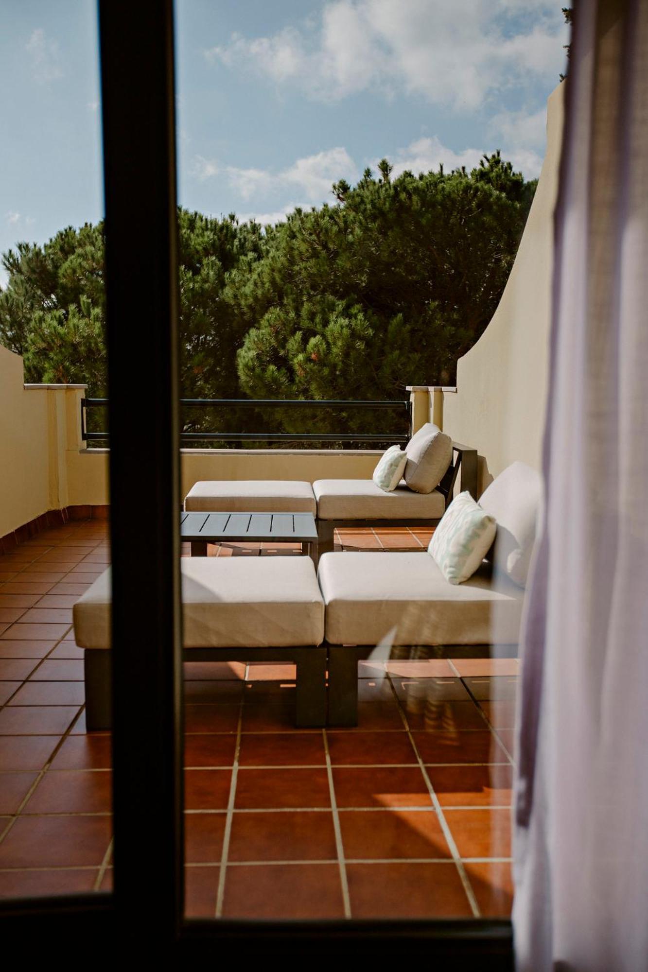 Alcaidesa Boutique Hotel Extérieur photo